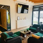 Alen Bed & Breakfast