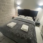 Alen Bed & Breakfast