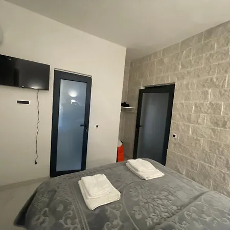 Alen Bed and Breakfast